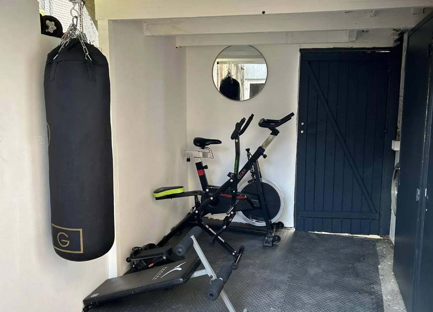 Apartment Reve Divin T2 En R/C Parking-Bagagerie-Salle Sport-Barbecue Lourdes France